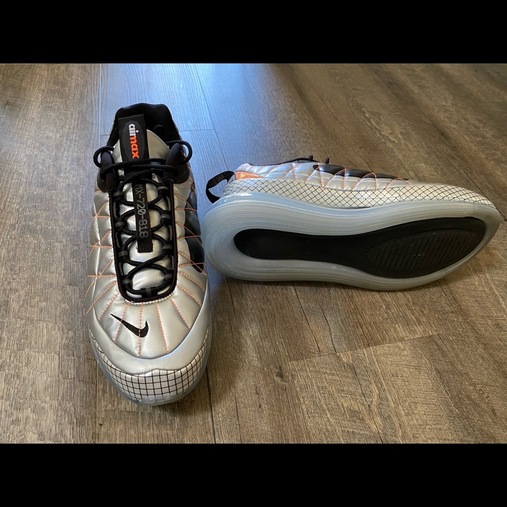 Nike MX-720-818